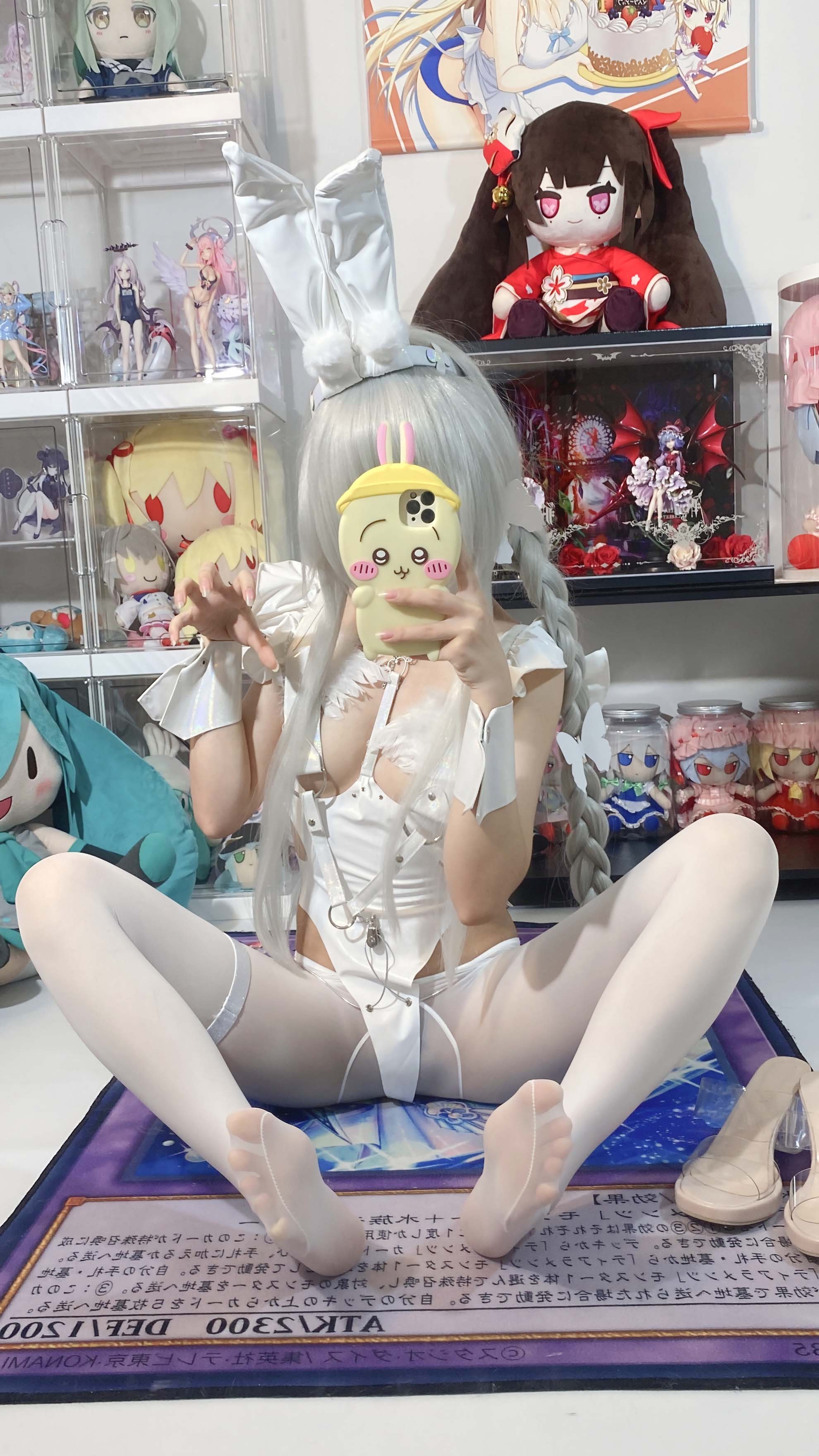 【新】白栎Shirly-恶毒白兔【33P+5V】【577MB百度云】
