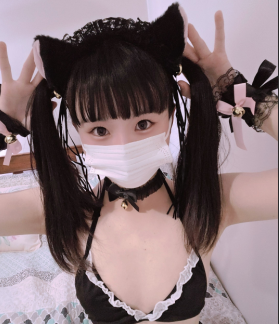 极品双马尾萝莉-mikannokawa-of原版自慰视图（7P,11V,143M）
