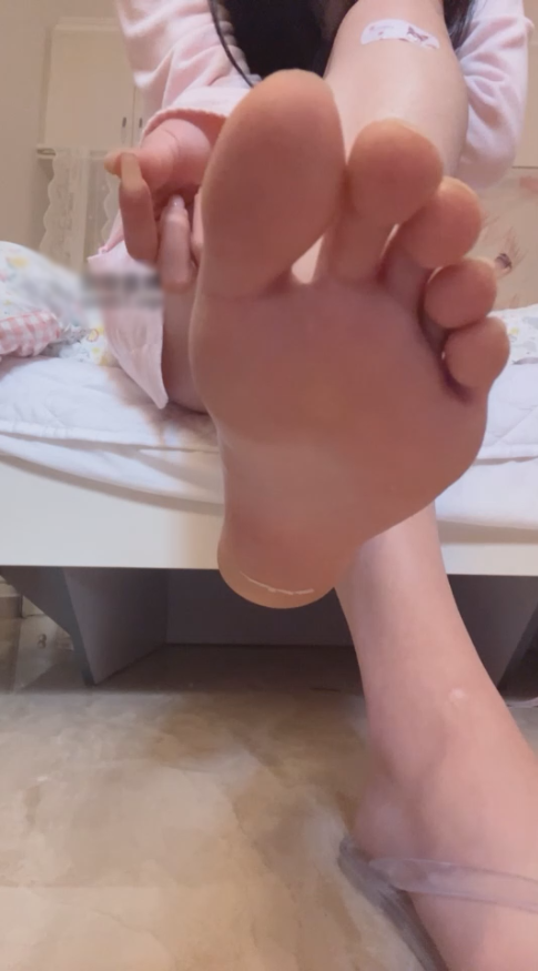 玩物直播砂糖-250713 羞辱短小【1V】【697MB百度云】
