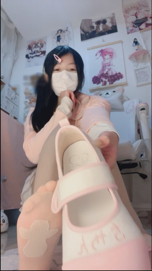玩物直播砂糖-250118 鞋底做爱丝袜足交【1V】【685MB百度云】