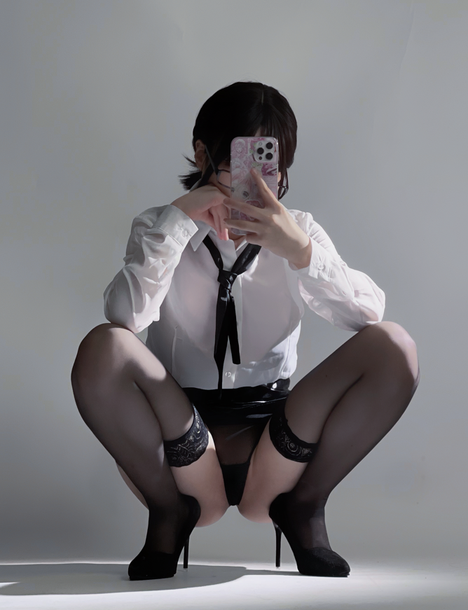 幼愛youmeko - 早安,想吃点什么? 【28P315M】