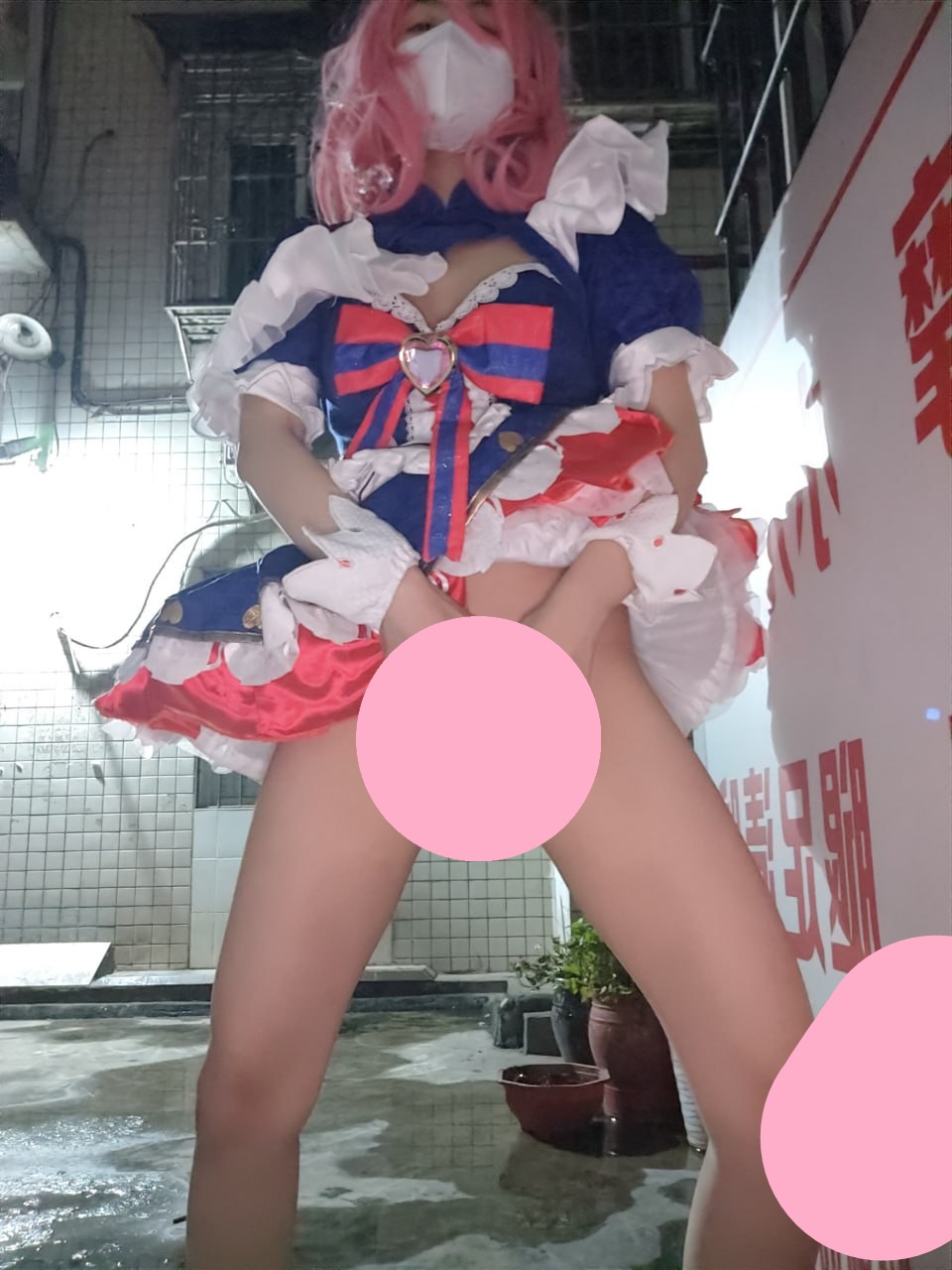 沐沐酱 – 新作 11分钟 Cos妲己女仆咖啡楼梯露出自慰  46P5V146M百度盘