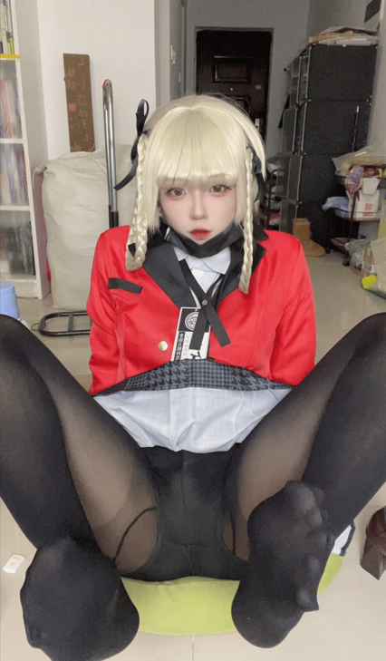 【极品男娘】宏宇sama BJones28848 - 桃喰 綺羅莉 【20P 3V  344mb】