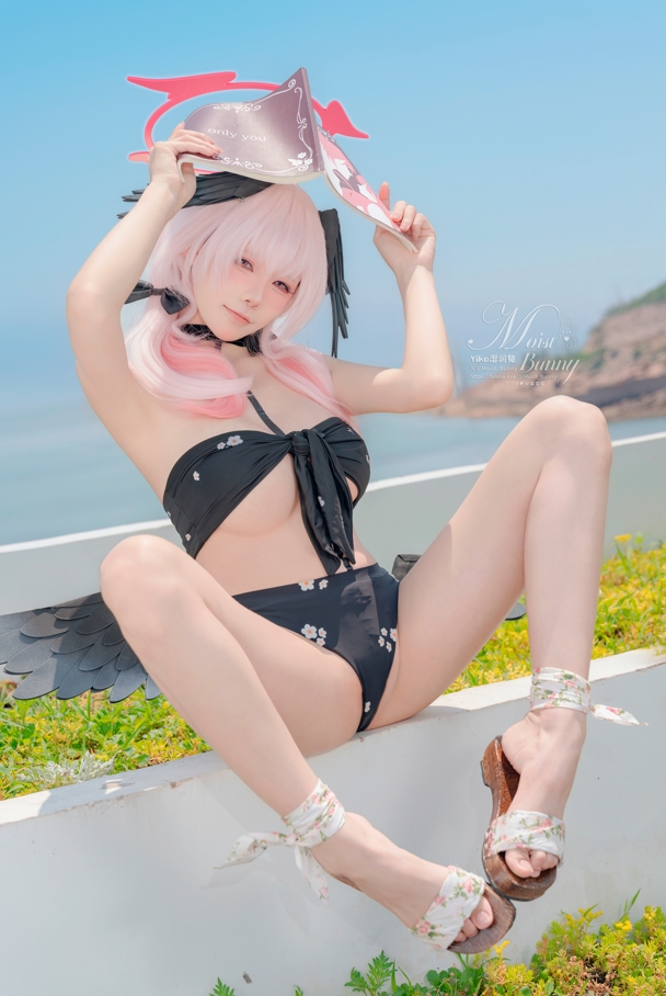 咬一口兔娘(黏黏团子兔)写真合集下载[264套-270.4G]pikpak