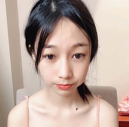 新人推荐！【晴雪海棠】直播大秀，开收费房赚生活费