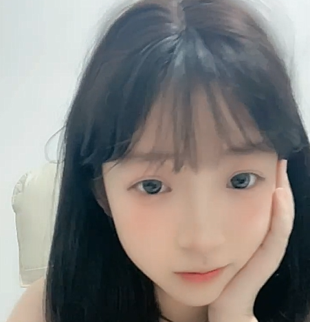 新人！超漂亮校花！初恋的感觉~【呆呆小猫】扣穴自慰~想操