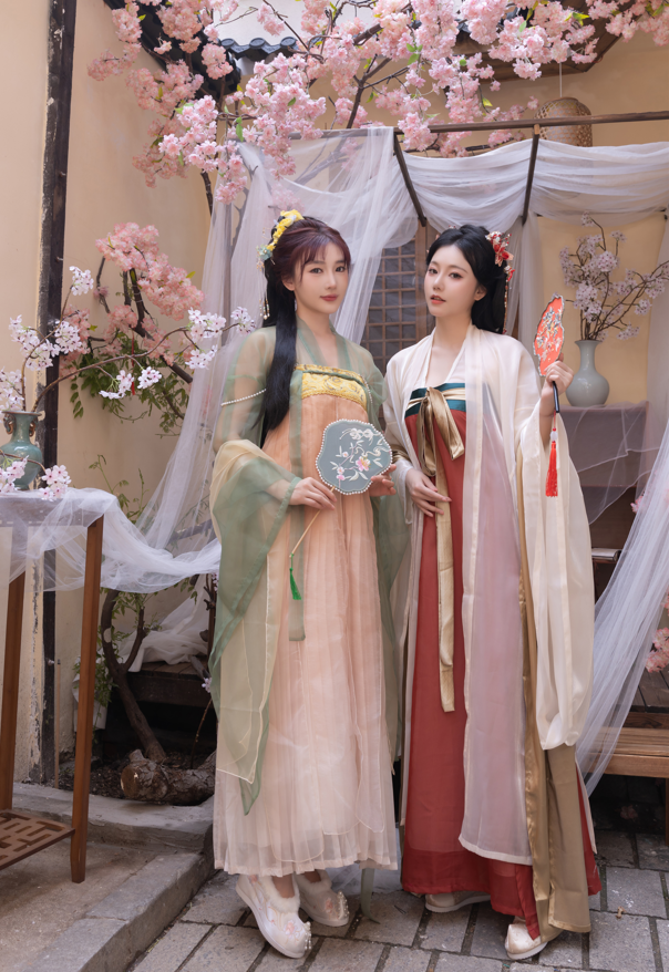 陆萱萱 NO.024 &安然anran 内购无水印 闺蜜古装 【105P1.31G】