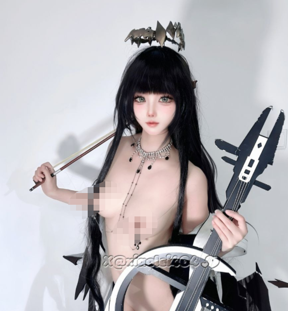 超高颜值coser嫩妹-希尔薇-10月新视图福利（65P,13V,338M）