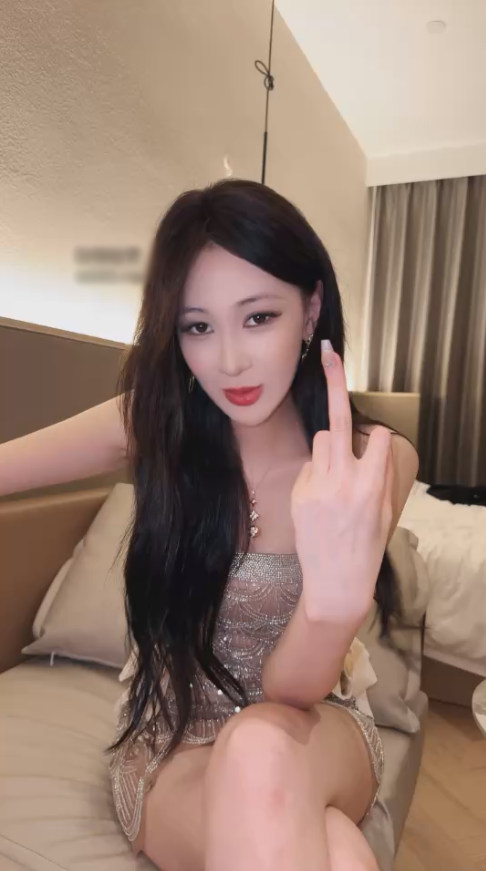 玩物直播艾琳175-250826 第一视角-人妻强制开发老公【1V】【601MB百度云】