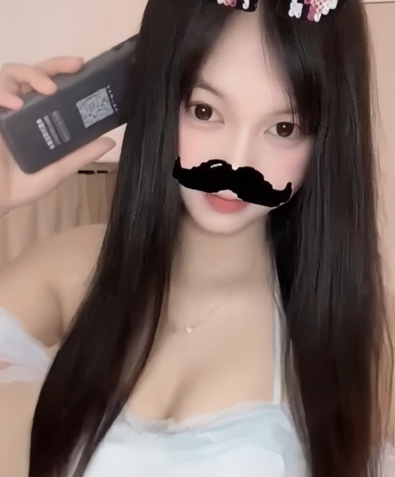 小北宝宝抖音风卡点裸舞换装1v290mb