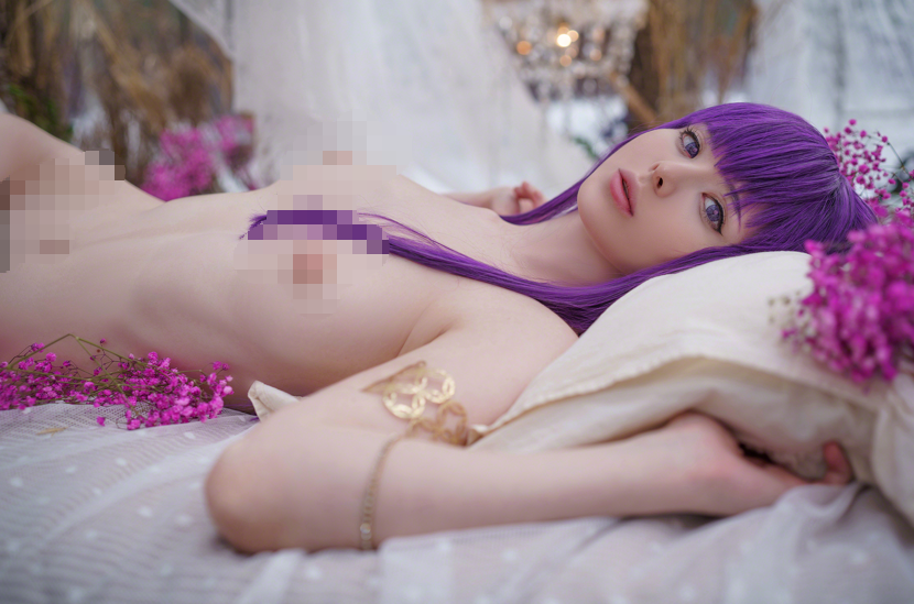 【高颜值coser】Vinnegal 芙莉莲+菲伦 《葬送的芙莉莲》【112P 354MB】