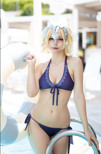 Himeecosplay - 贞德泳装 【60P 257MB】