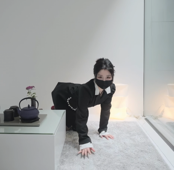 【美穴销售】房产经纪人为了买房与客户偷情穿着情趣内衣来见客户娜娜nana_taipei4K