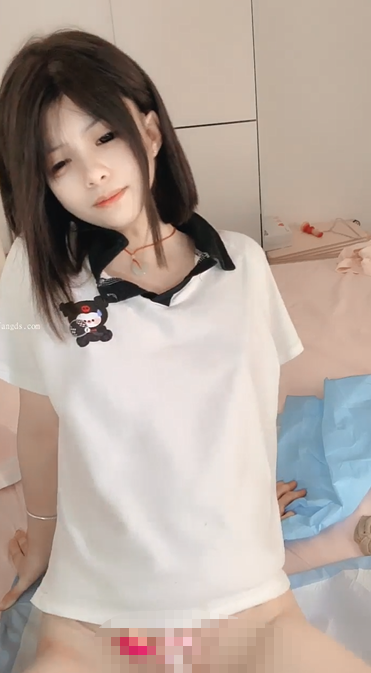 清纯萝莉尺度全开