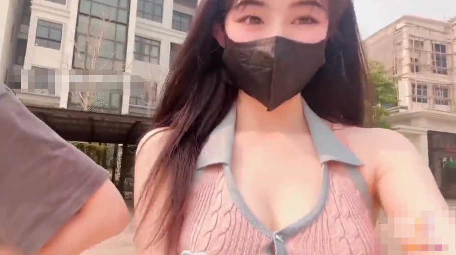 和真空女友周日阳台性爱