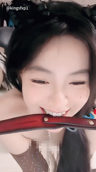 2939 新人大长腿御姐【小猫用户】性感内衣极品身材全身雪白美乳嫩穴大屌自慰高潮 吃鸡 满嘴流液 相当诱惑