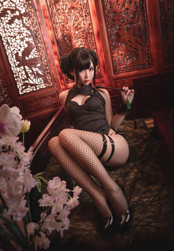 面饼仙儿 NO.151 魔女旗袍 【33P322M】