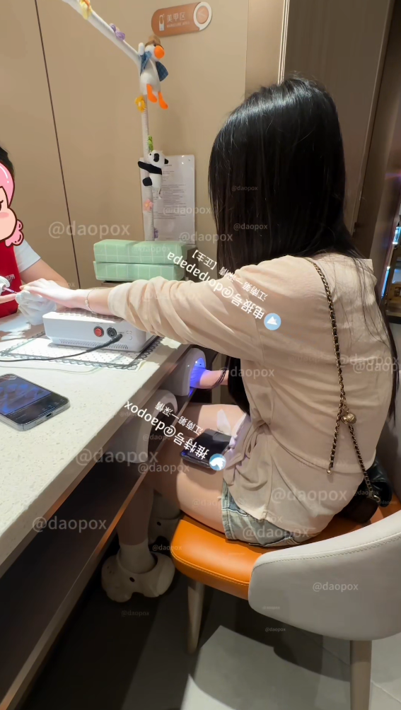 『江南第一深情(元歌的恋爱日记)』洛丽塔小妹妹