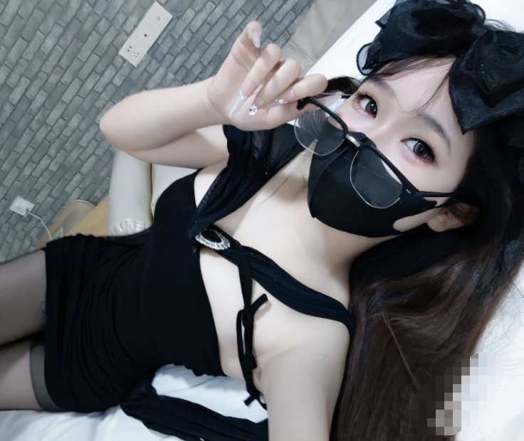 福利姬-琳宝-高价福利姬视图(22P,1V,1.31G)