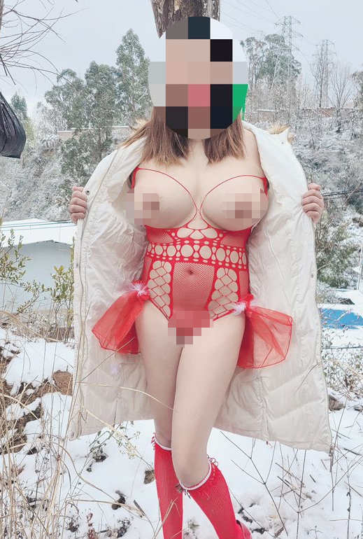 超骚淫妻-奶酥-各种露出自慰福利视图(286P,11V,1.34G)