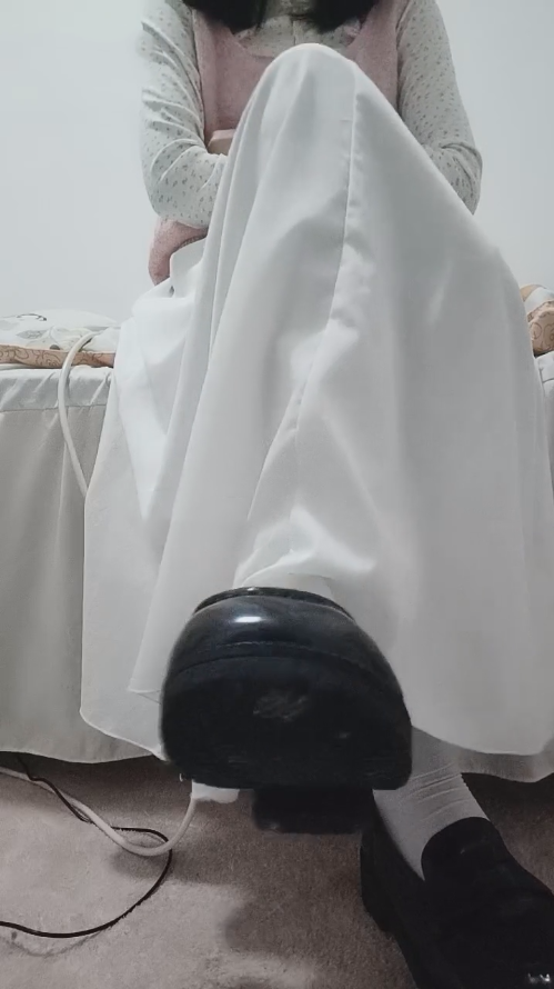 玩物直播杪杪-251019 剧情拍手寸止羞辱红绿灯房屋【1V】【461MB百度云】