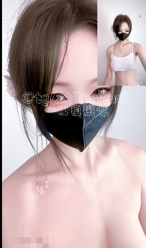 超极品骚婊女菩萨-一口白桃七-11月福利（14V,2.11G）