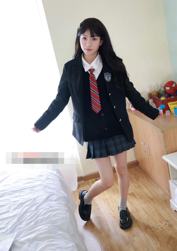 IMZSOCK爱美足 - 可心 - 私房超短裙棉袜裸足 【109P1V1.6G】