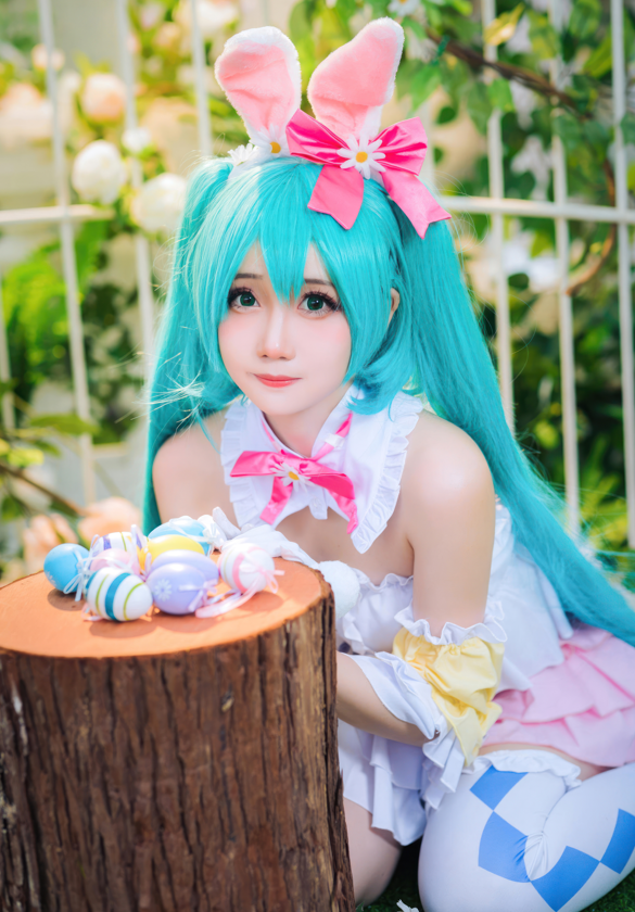 焖焖碳 - VOCALOID 初音未来 复活节兔子 【22P 159MB】