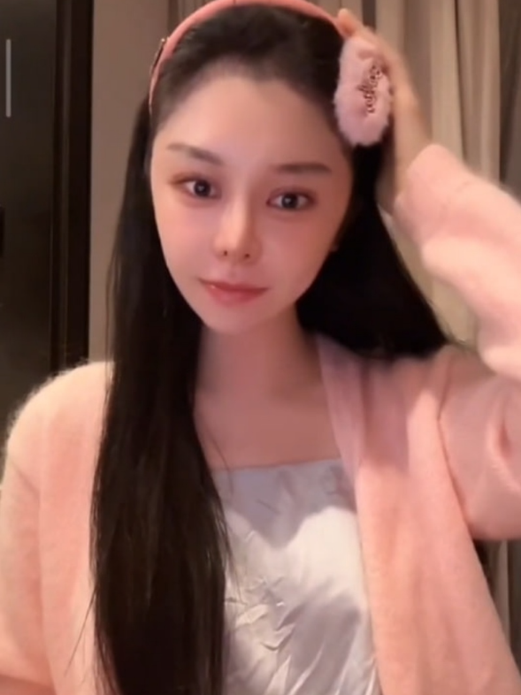 吃瓜网络主播走光有意无意露点合集1v300mb