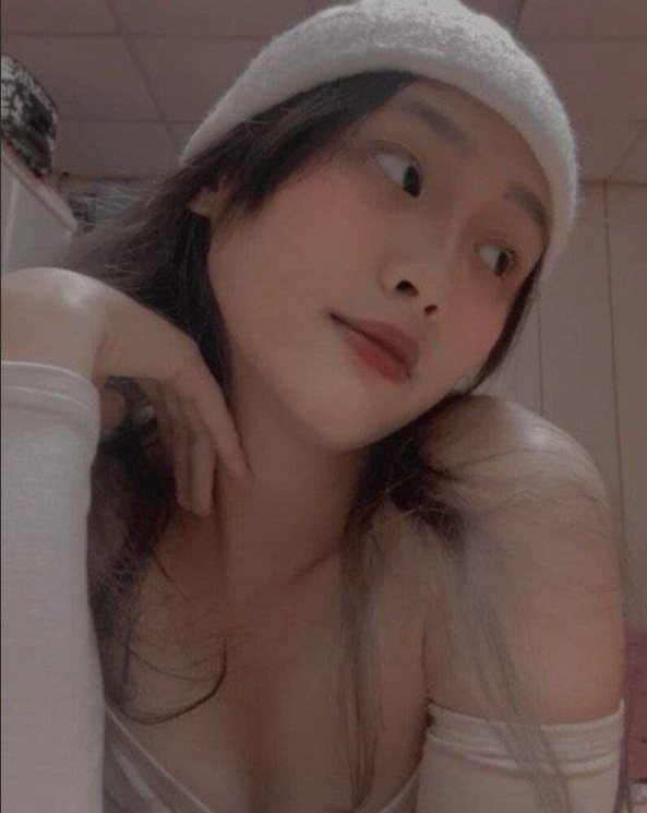 吃瓜法律系大二学妹陈乔仪露脸揉奶自慰1v103mb