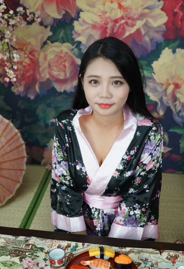 高颜值纯欲爆乳骚逼国模 熙熙 大尺度无水私拍写真【345P2.5G】