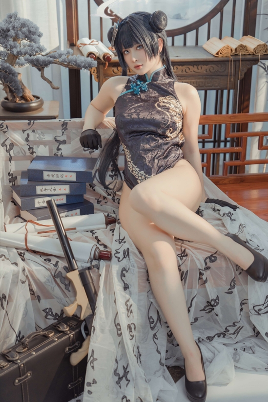 屿鱼 – 全套合集68期[16.7G-2025.11]