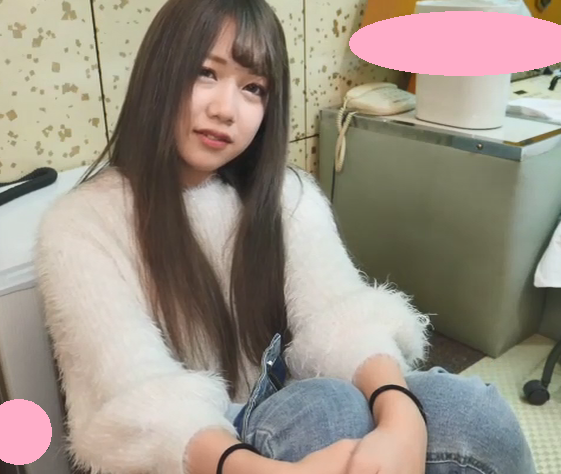 毛茸茸女孩一部