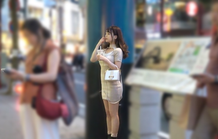 连衣裙女孩一部