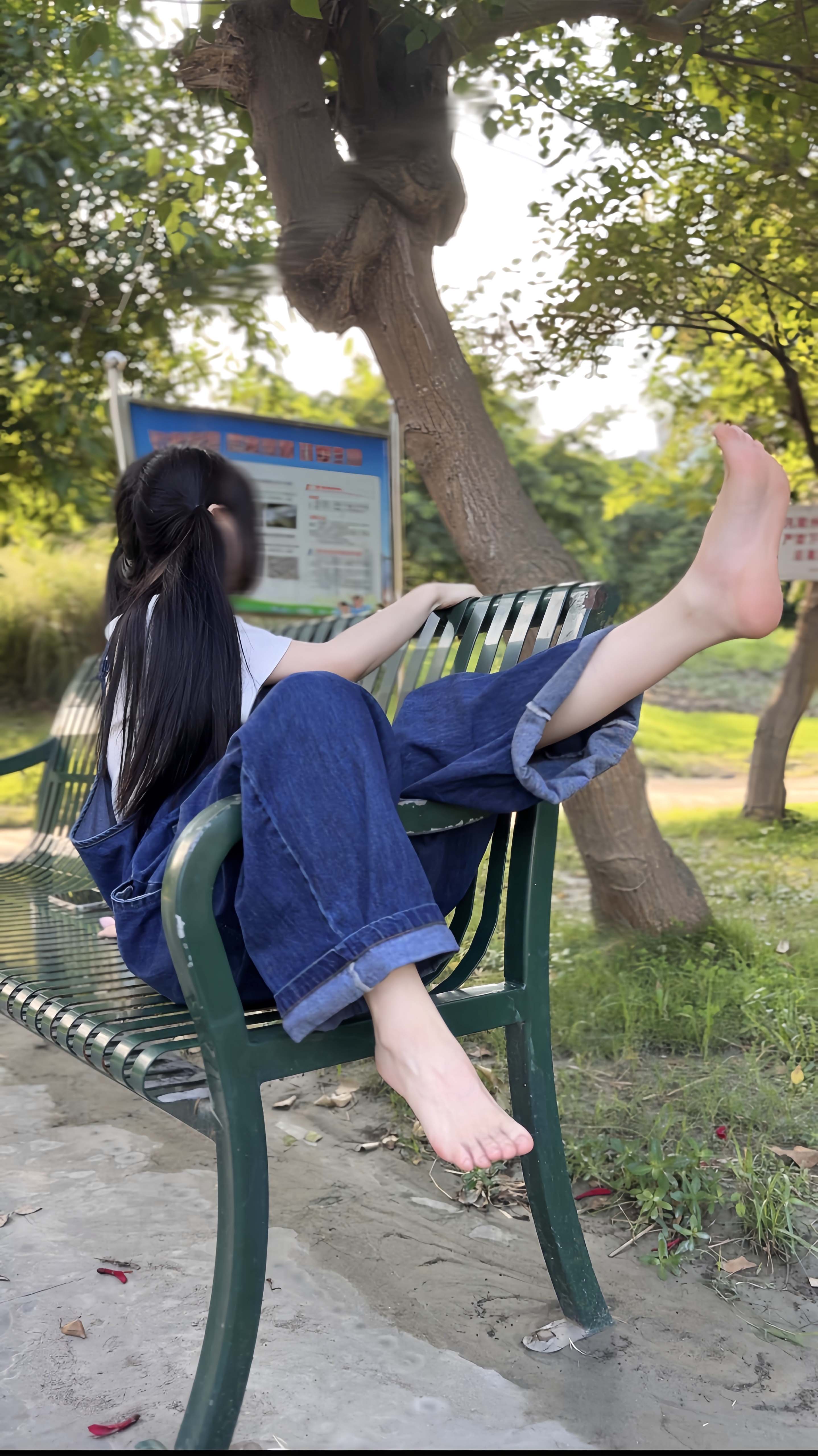 【新】抖音小羊蛋卷-背带裤+背带双马尾+冰糖葫芦+冰糖小丸子+伯爵夫人【66P】【322MB百度云】