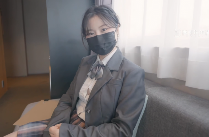女高中生与老师的纯爱故事娜娜Nana_taipei4K