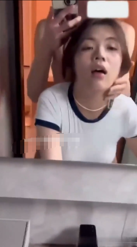 约炮体育学院学弟