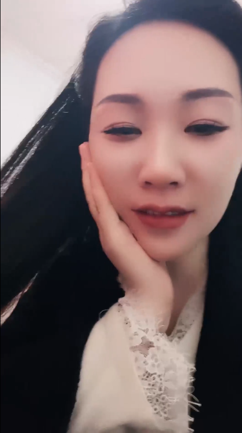 3566 【泡泡马】白领御姐~! 白皙身材~户外刺激车震~无套啪啪14v