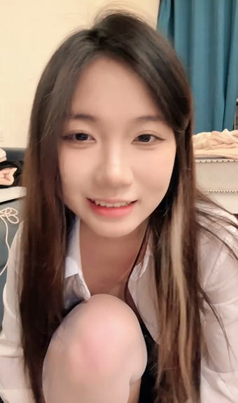 3649 【猫猫在校】清纯反差妹JK道具自慰
