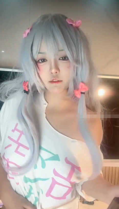3703 二次元coser【温卿】埃罗芒阿老师
