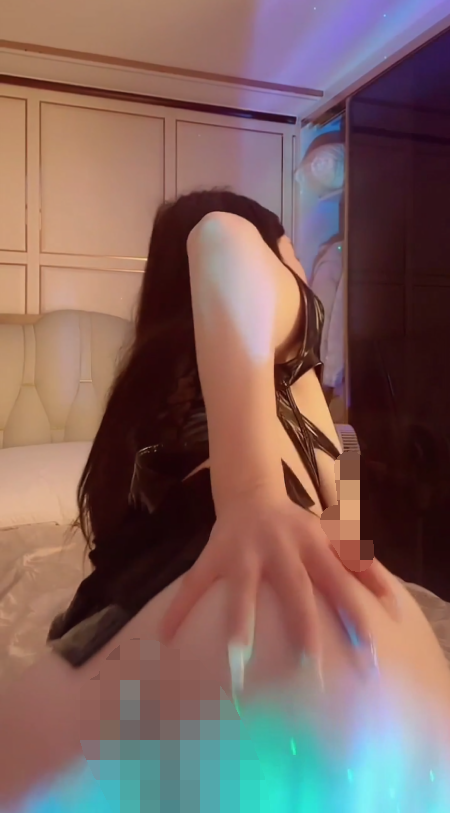 秀人网 潘娇娇 核弹巨乳 超大尺度情趣定制福利 【2V573M】
