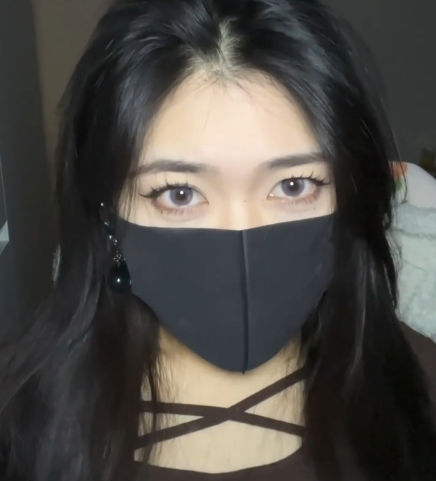 桃子baby 纯享高潮脸 +居居要睡了  可恶 又被女友嫌弃了 4V450M百度盘