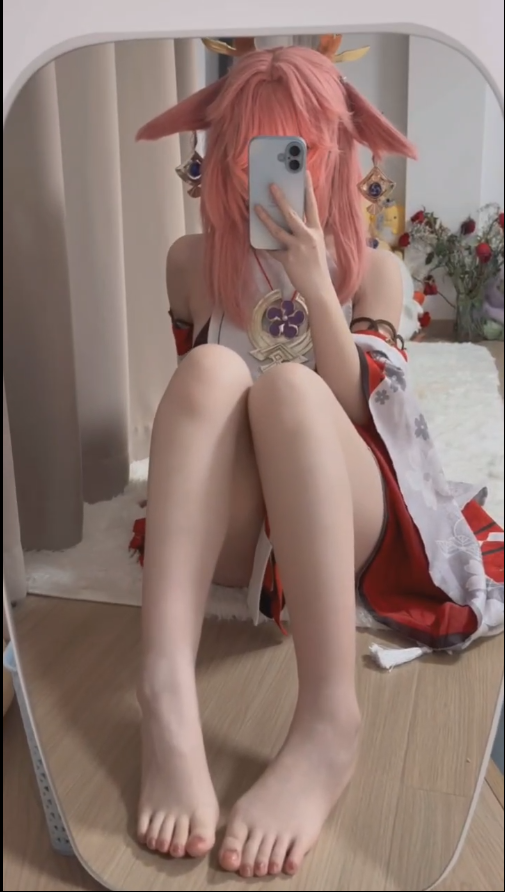 【新-足控】抖音小小苏-八重神子 裸足 羞辱【1V】【85.5MB百度云】