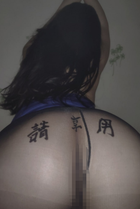 重庆真实绿帽夫妻-yana-各种约啪单男福利视图(102P,25,471M)