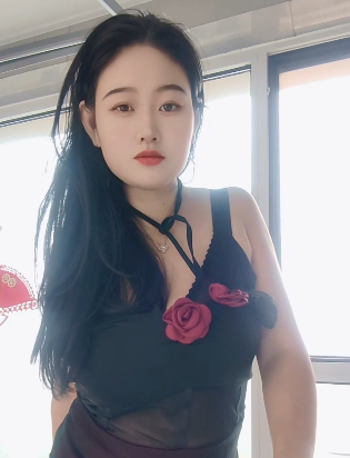 极品肉感人妻-娍-12.2新 退伍回来的小哥哥(1V,5M)