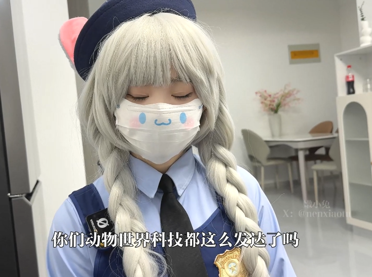 极品萝莉-嫩小兔-新 朱迪警官现世人类世界,三小时女友体验(1V,2.61G)