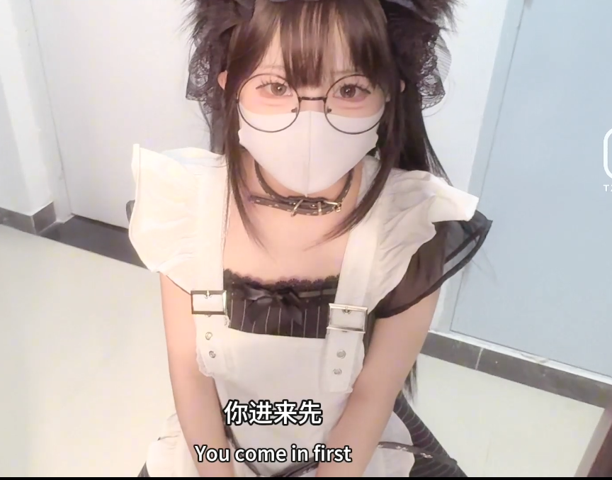 极品萝莉-萝莉小奈（小欣奈）-新  色情上门女仆为主人提供榨精服务（1V,1.89G）