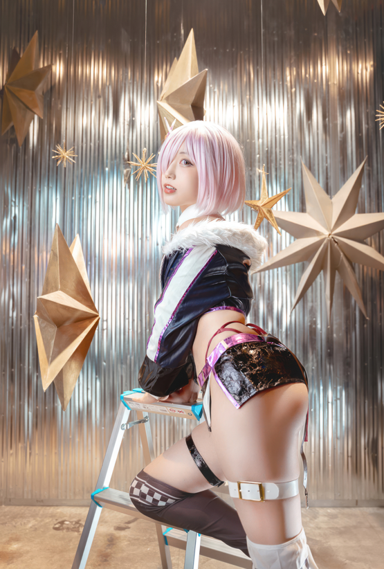 切切celia - FGO 玛修 赛车服 【23P 87MB】
