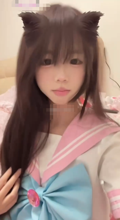 邢可欣 极品素人高颜值少萝私拍流出小护士+小恶魔+粉色JK合集 【14V 1.17GB】