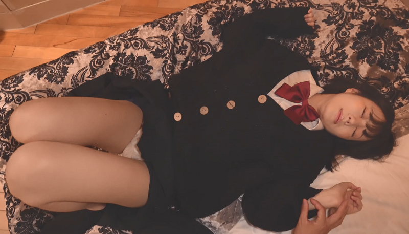 制服女孩一部